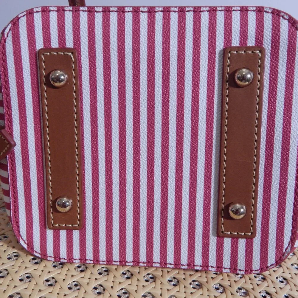 Dooney & Bourke Seaview Small Drawstring Crossbody - Picture 9 of 10